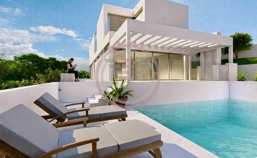 Villa in Loule (Sao Clemente), Algarve, Portugal 1