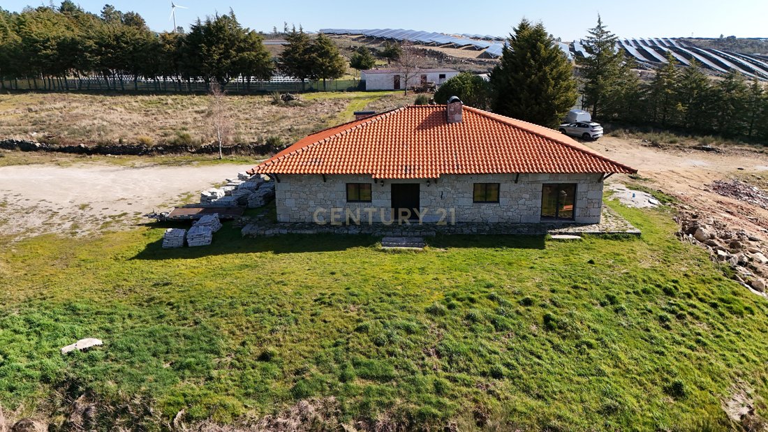 Farm Ranch in Granja Nova e Vila Cha da Beira, Viseu District, Portugal 5 - 17537592