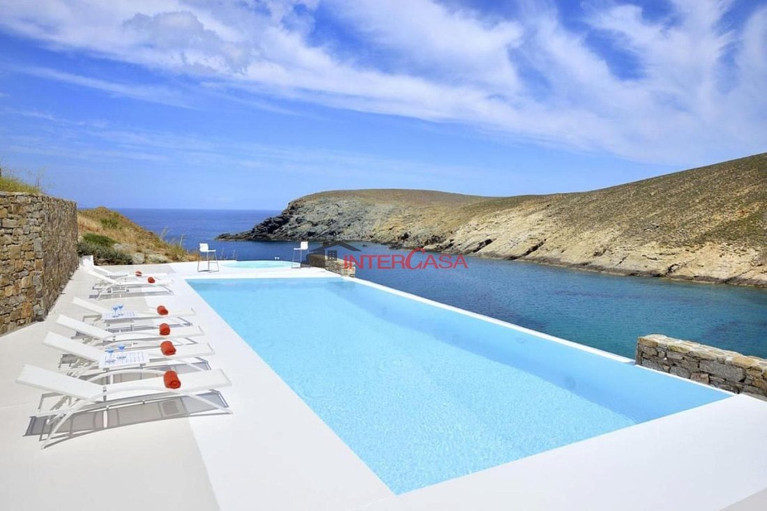 Villa in Ano Mera Community, Aegean, Greece 1 - 17537868