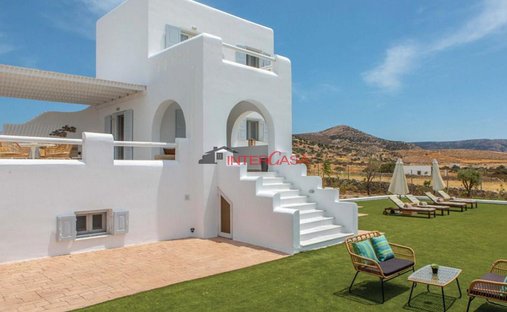 Villa in Naxos, Aegean, Greece 1