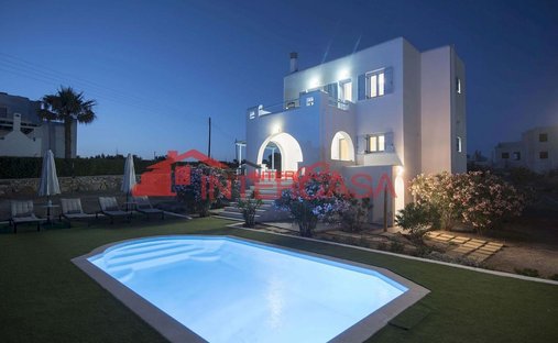 Villa in Naxos, Aegean, Greece 1