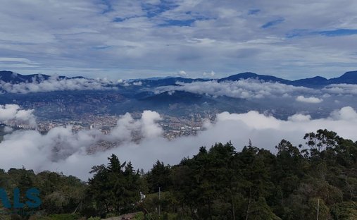 Land in Vereda El Penasco, Antioquia, Colombia 1