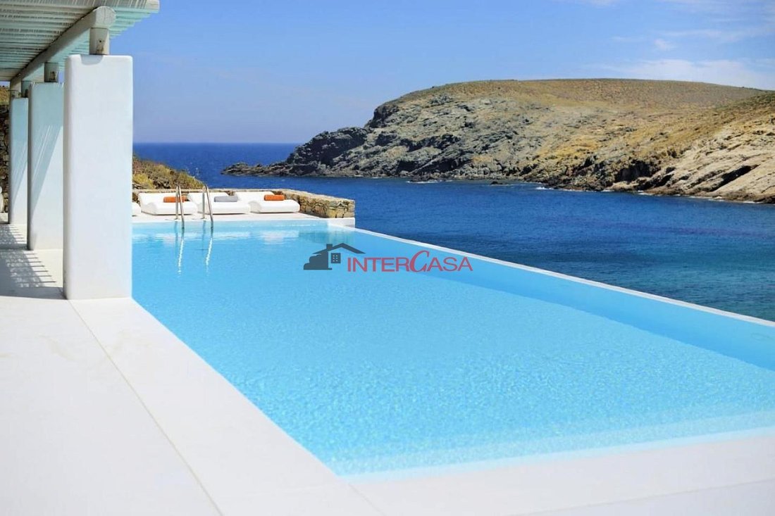 Villa in Ano Mera Community, Aegean, Greece 1 - 17537861