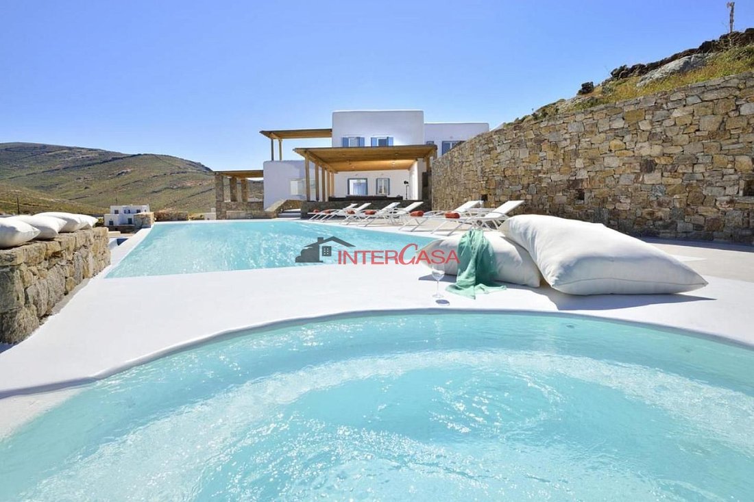 Villa in Ano Mera Community, Aegean, Greece 4 - 17537868