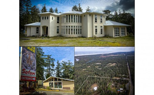 House in Bandon, Oregon, United States 1