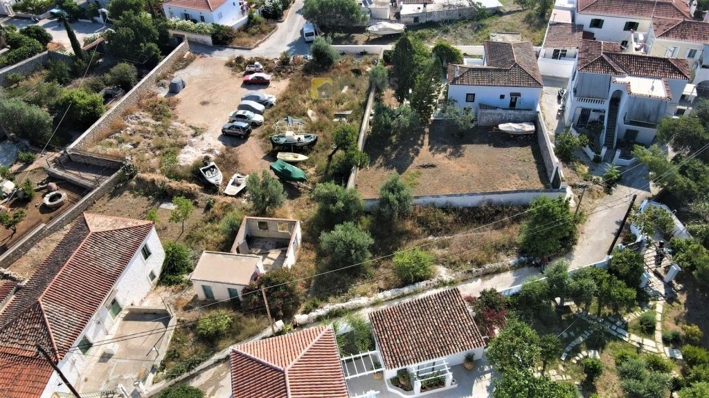 Land in Spetses, Attica, Greece 3 - 17537903
