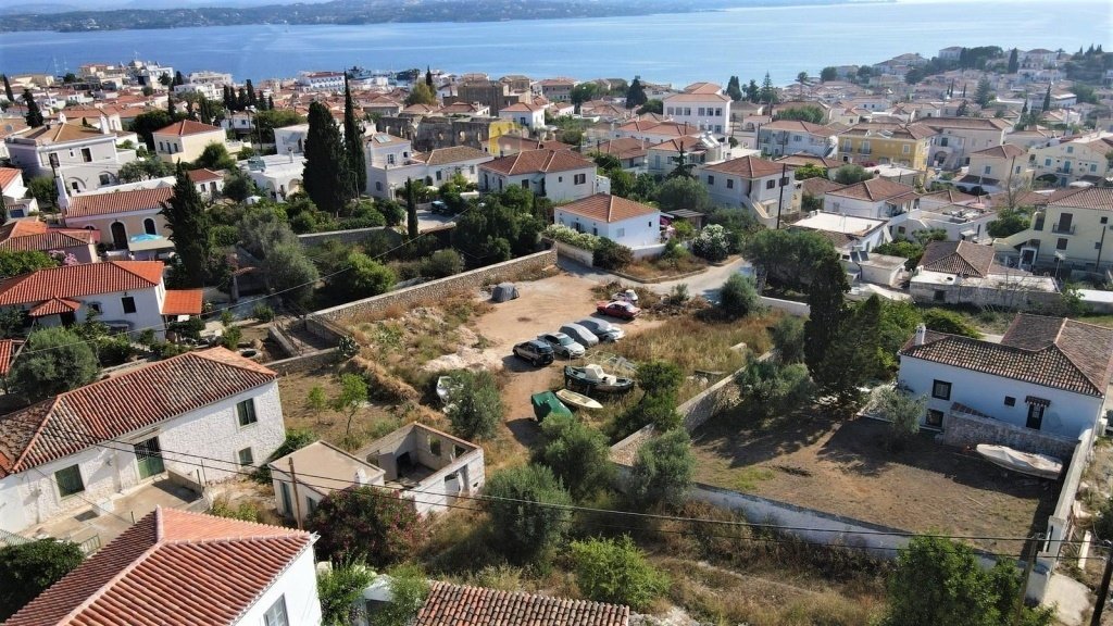 Land in Spetses, Attica, Greece 4 - 17537903
