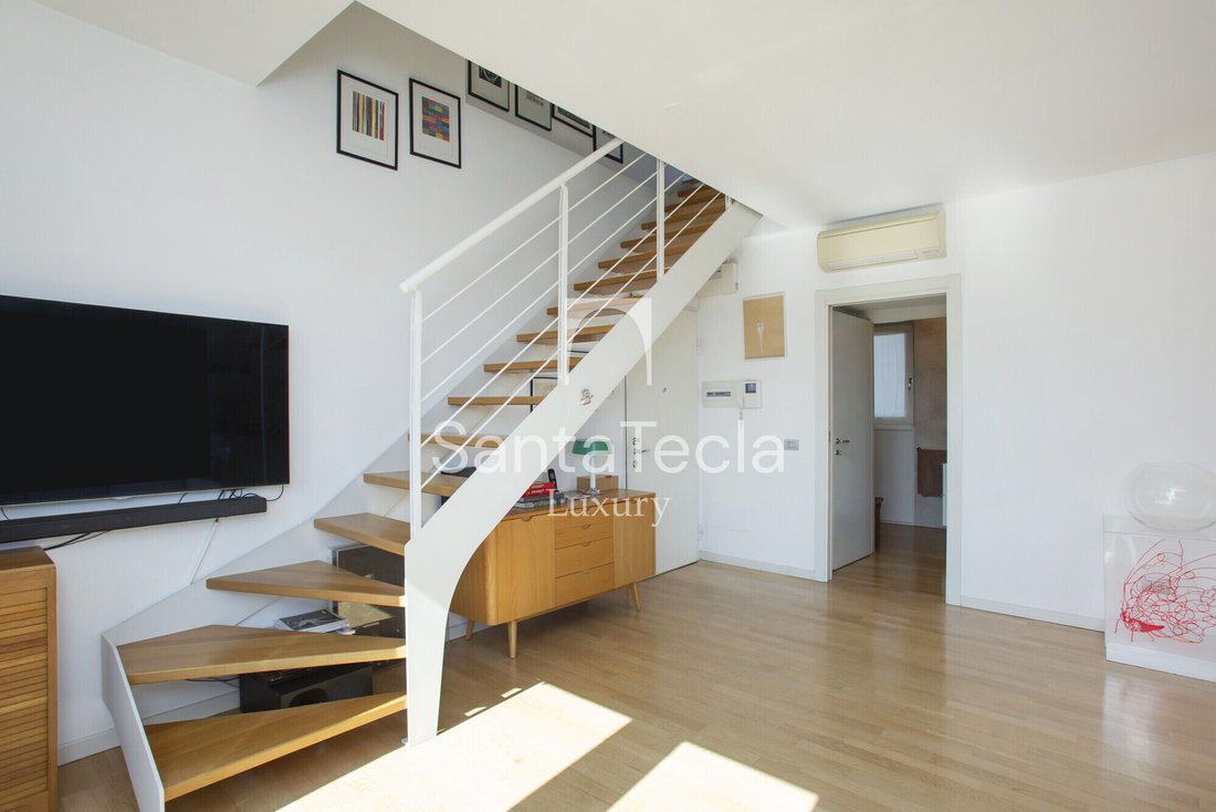 Apartment in Lorenteggio - Giambellino, Milan, Italy 3 - 16569275