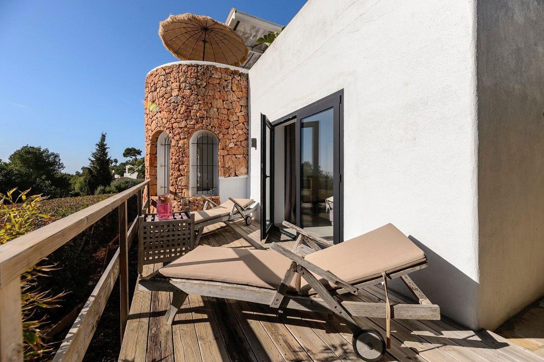 Villa in Can Furnet, Santa Eularia des Riu, Balearic Islands 2 - 17538289