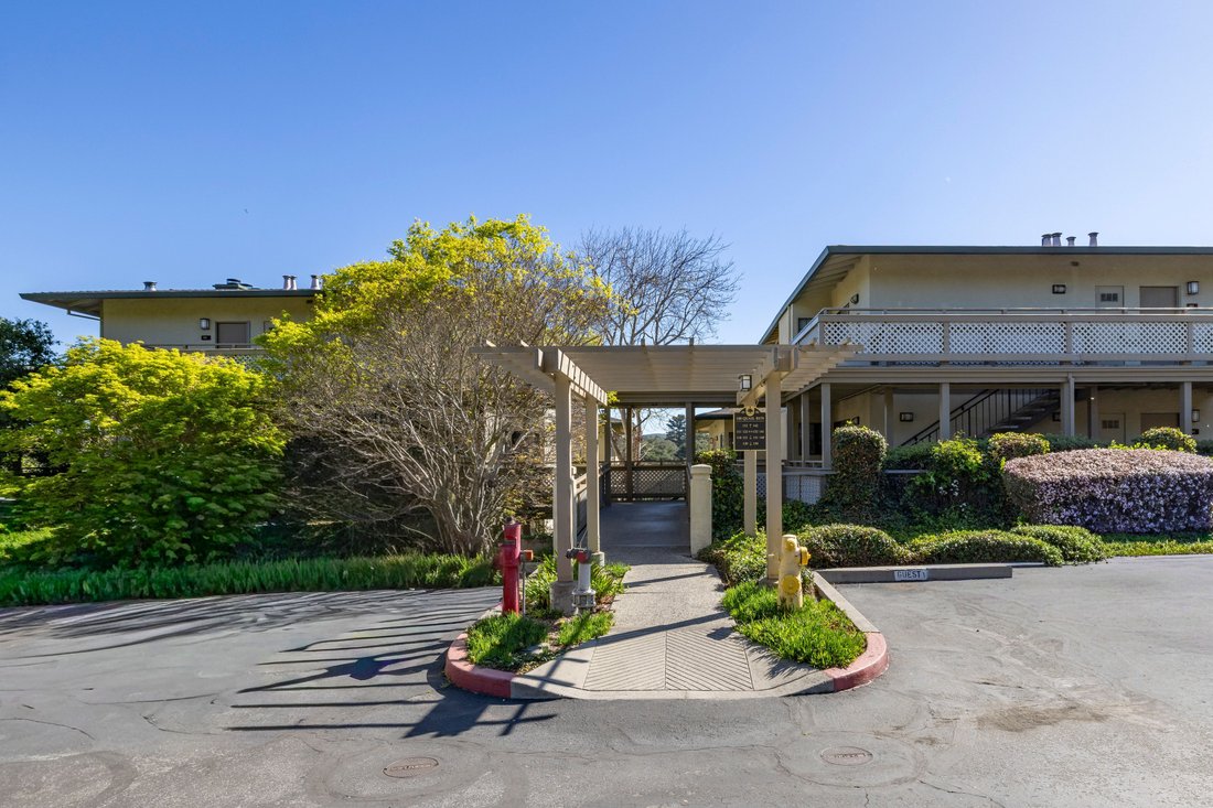 Condo in Monterey, California, United States 1 - 17537960