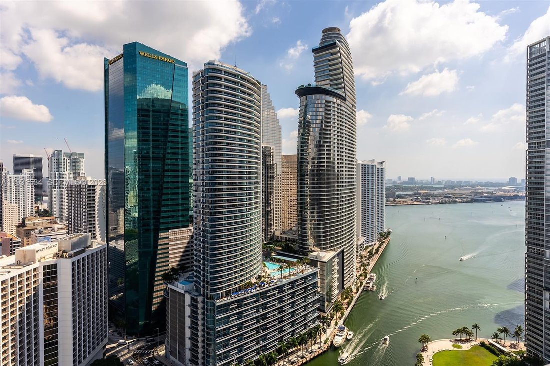 Condo in Miami, Florida, United States 1 - 17538041