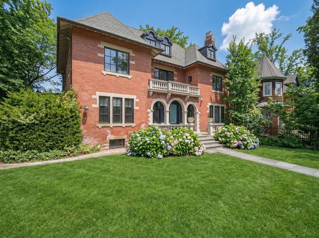 House in Toronto, Ontario, Canada 2 - 17538200