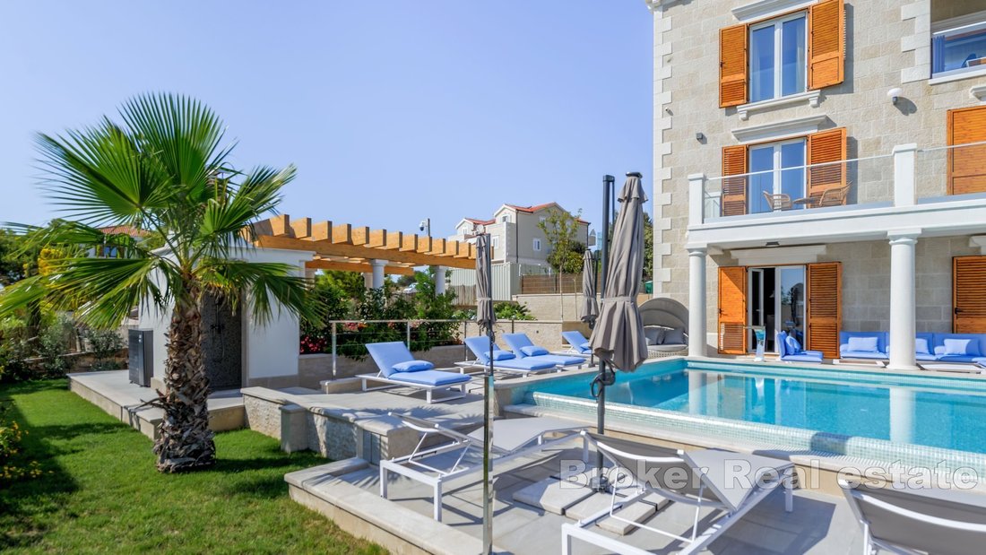 Villa in Rogoznica, Sibenik-Knin County, Croatia 4 - 17538390