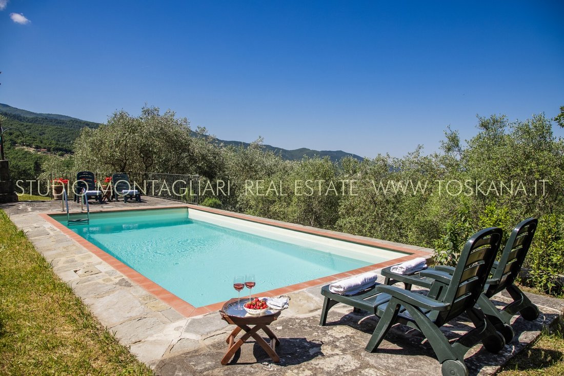 Villa in Castiglion Fiorentino, Tuscany, Italy 4 - 17538639