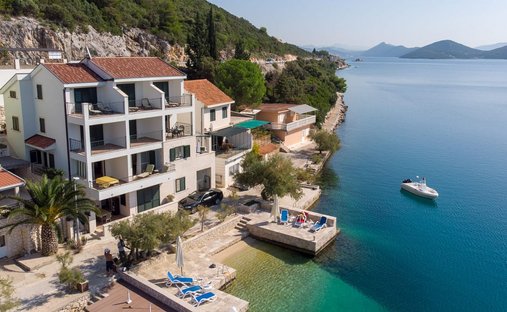 Villa à Ploče, Comitat de Dubrovnik-Neretva, Croatie 1