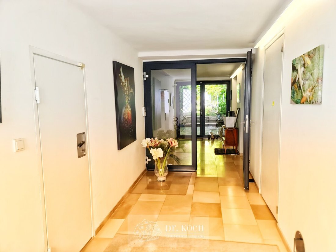House in Vienna, Wien, Austria 2 - 16451361