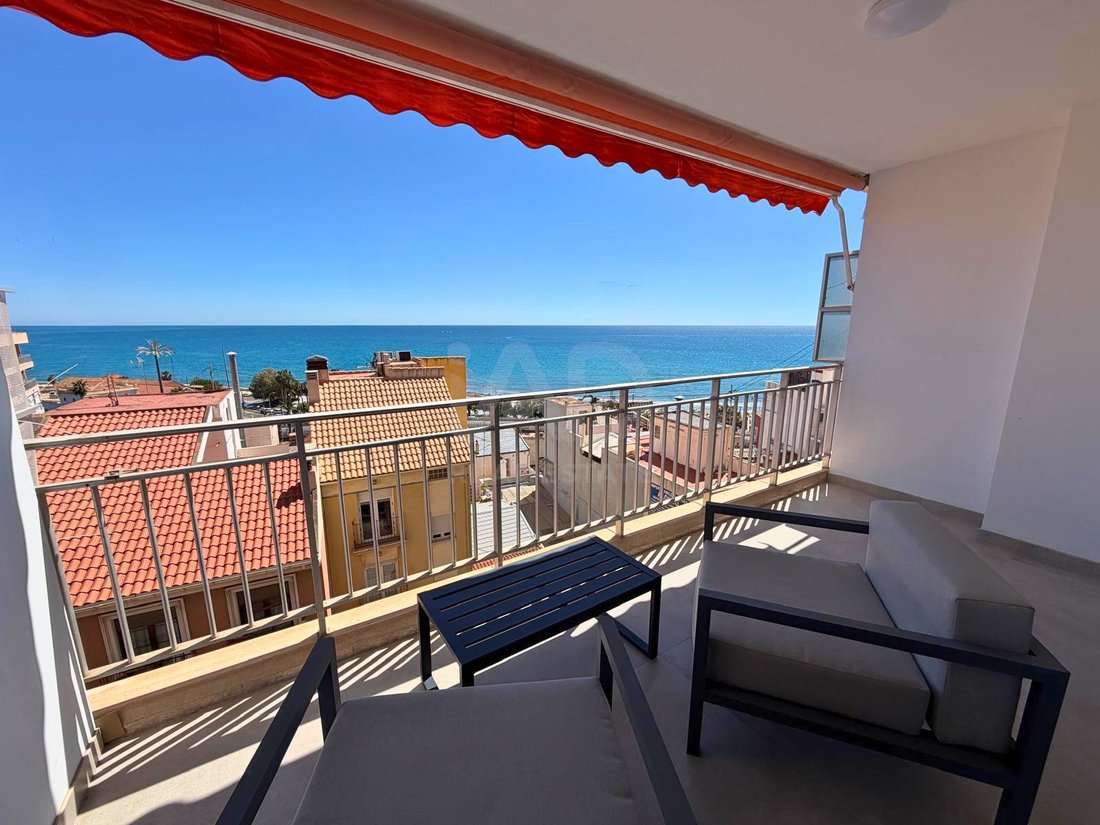 Apartment in Alicante, Valencian Community, Spain 1 - 16386309