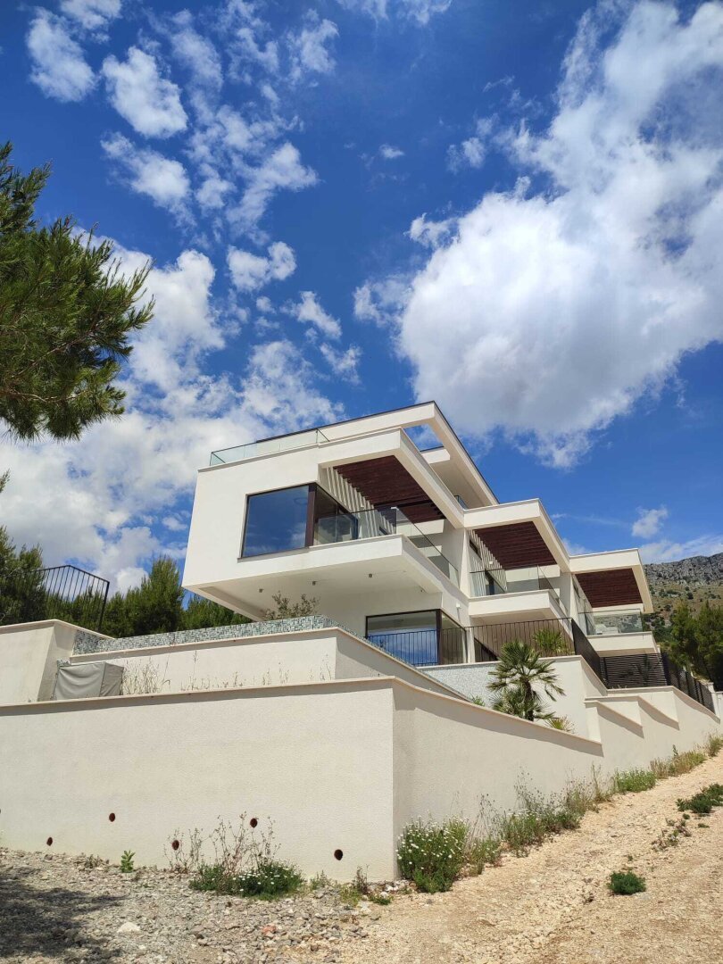 House in Dugi Rat, Split-Dalmatia County, Croatia 2 - 16430249