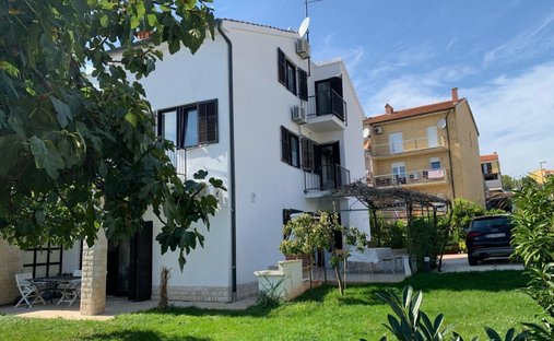 Maison à Mjesni odbor Busoler, Grad Pula, Istrie 1