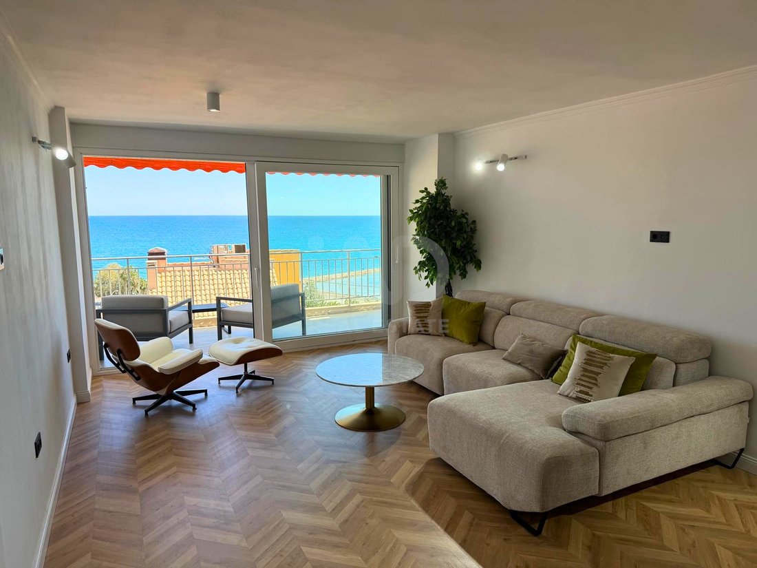 Apartment in Alicante, Valencian Community, Spain 2 - 16386309