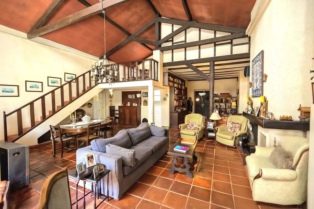 Farm Ranch in Alcabideche, Lisbon, Portugal 1 - 17002734