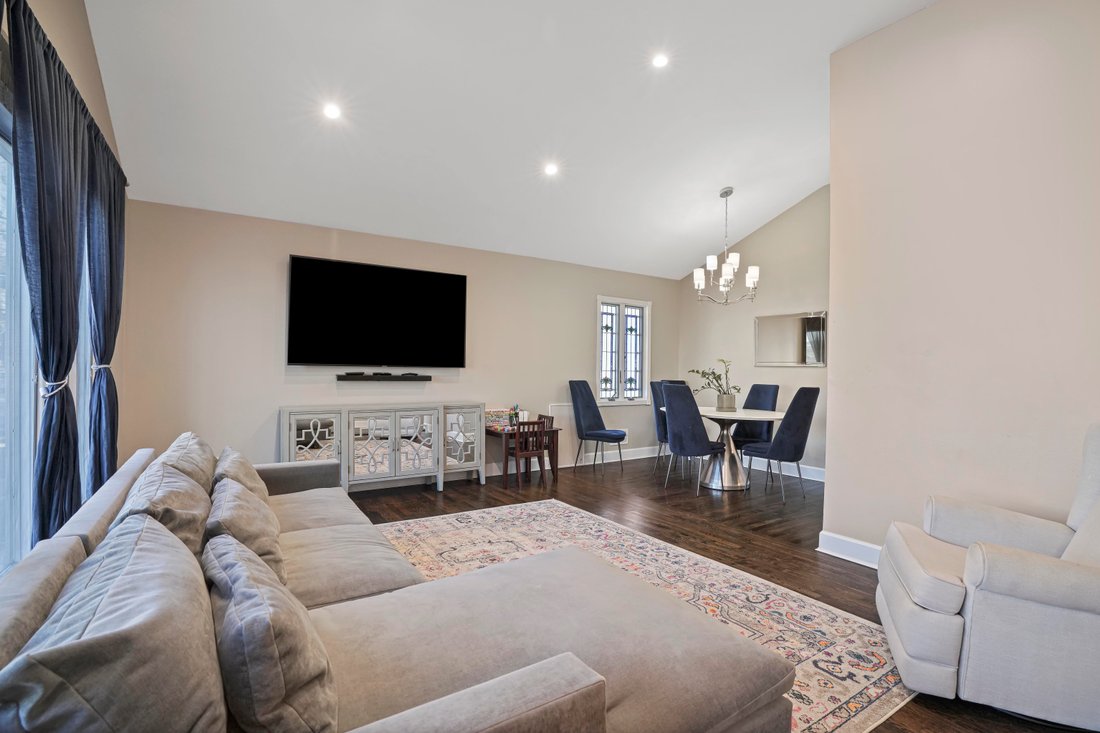 House in New York, New York, United States 4 - 17538678