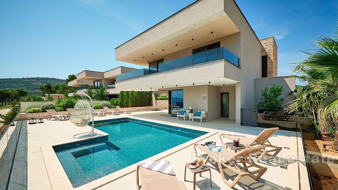Villa in Trogir, Split-Dalmatia County, Croatia 2 - 17538872