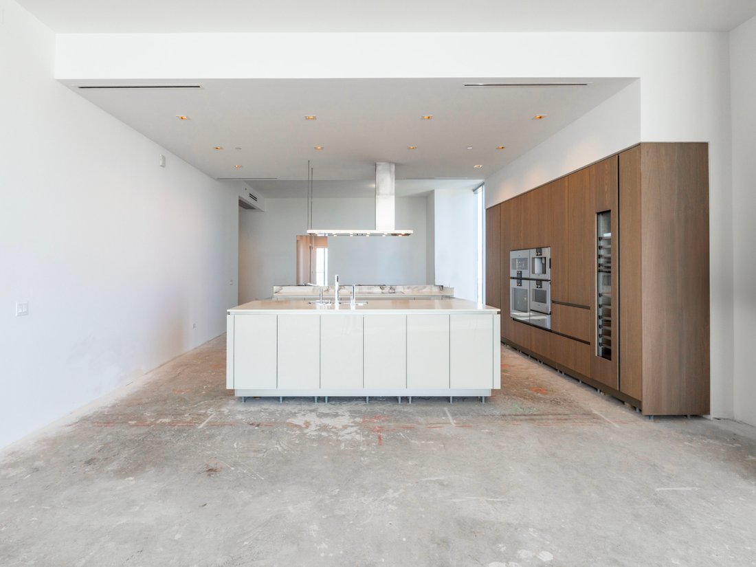 Condo in Sunny Isles Beach, Florida, United States 5 - 17538988