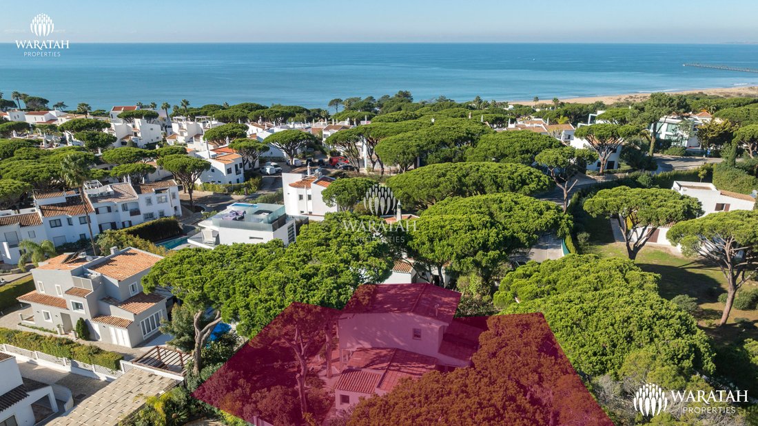 Villa in Vale do Lobo, Almancil, Portugal 1 - 17538870