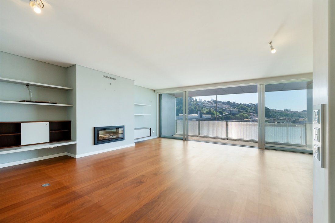 Apartment in Cedofeita, Santo Ildefonso, Se, Miragaia, Sao Nicolau e Vitoria, Porto District, Portugal 5 - 16847874