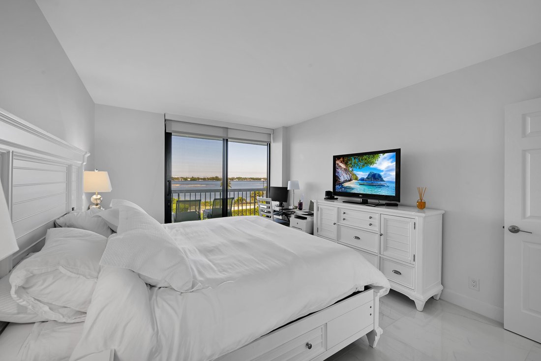 Condo in Palm Beach, Florida, United States 3 - 17543764