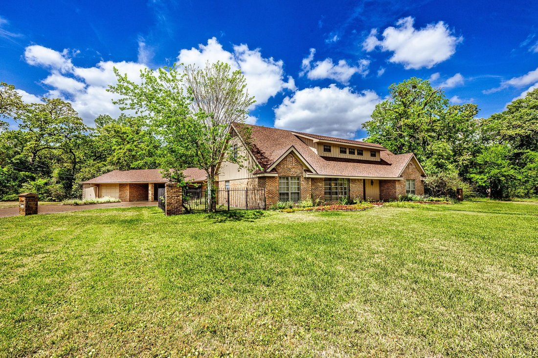 House in Bryan, Texas, United States 2 - 17544123