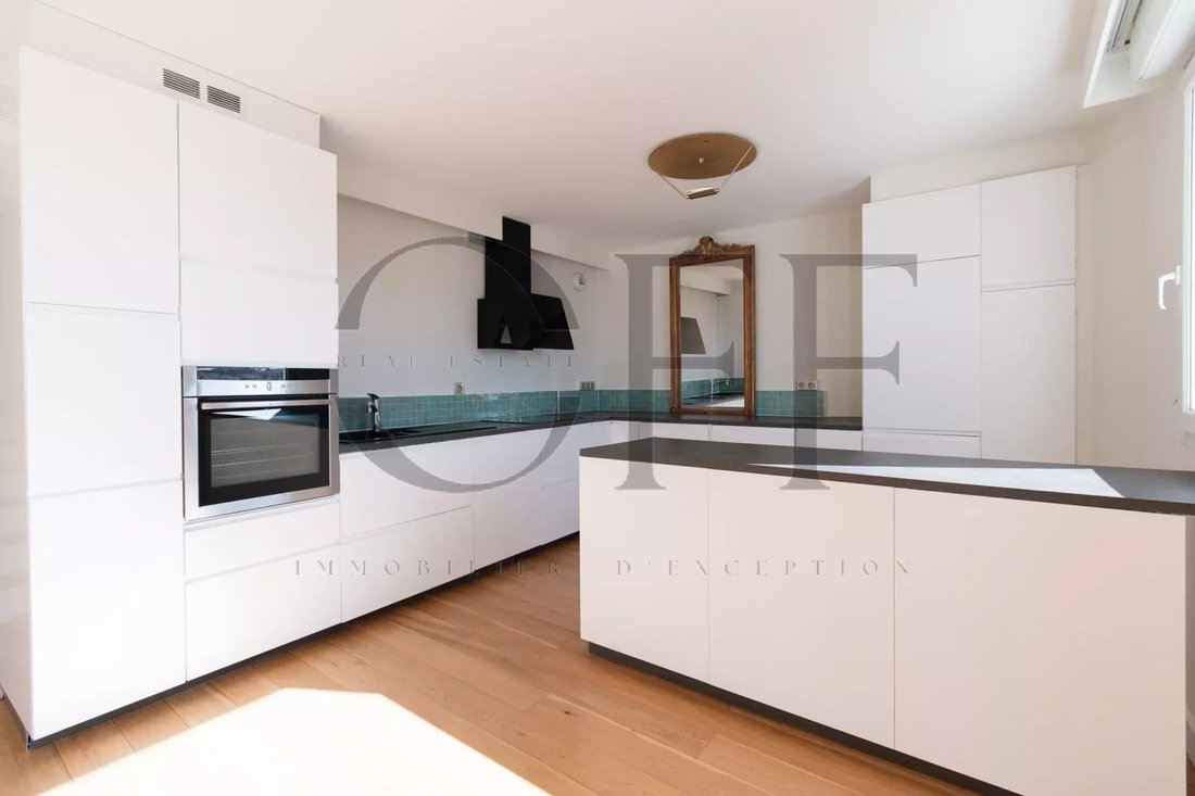Apartment in Menpenti, 10e Arrondissement, Marseille 2 - 17255947