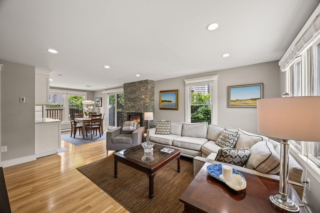 Condo in Provincetown, Massachusetts, United States 3 - 17539229