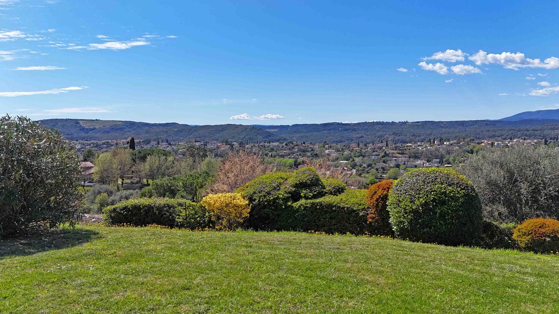Villa in Saint-Paul-de-Vence, Provence-Alpes-Côte d'Azur, France 3 - 17505736