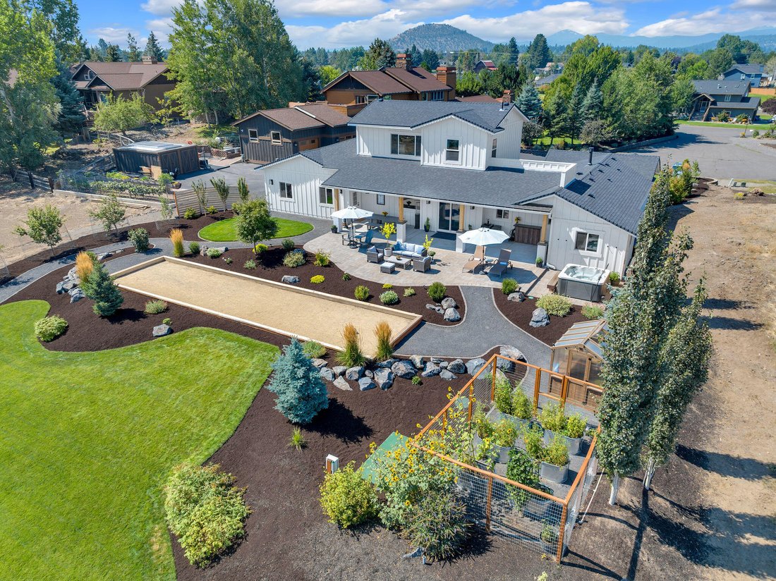 House in Bend, Oregon, United States 1 - 17539560