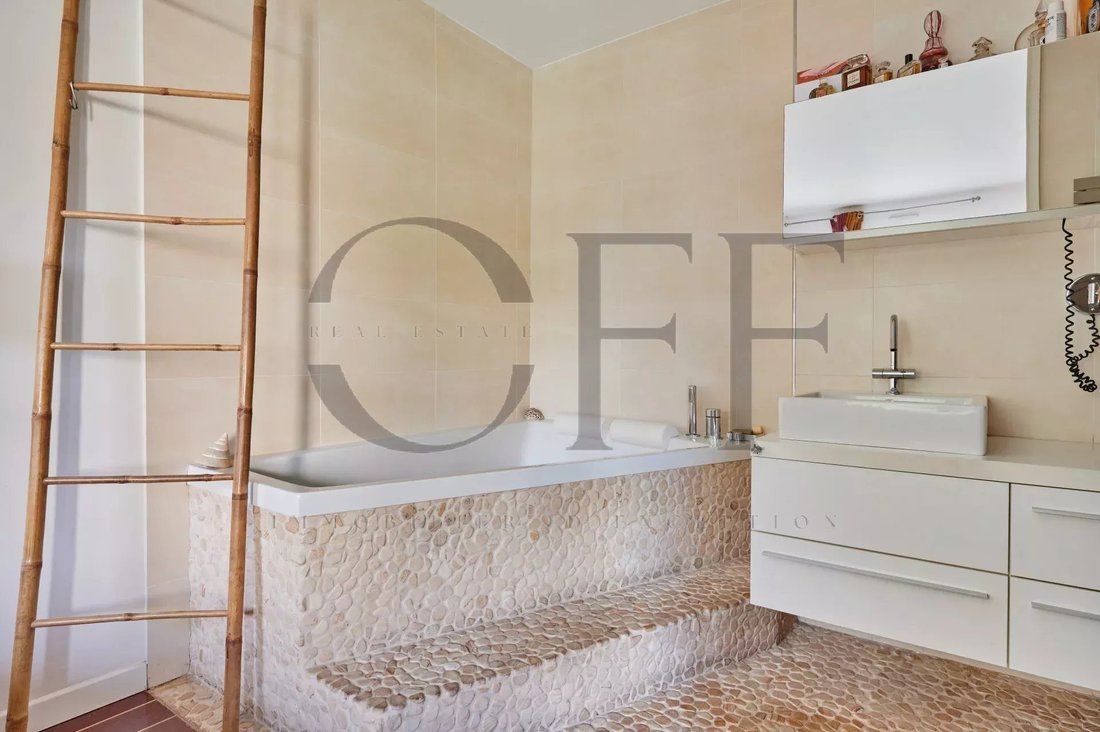 Villa in Saint Lambert, 7e Arrondissement, Marseille 5 - 16631218