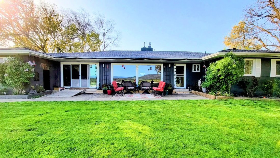 House in Eagle Point, Oregon, United States 1 - 17542551