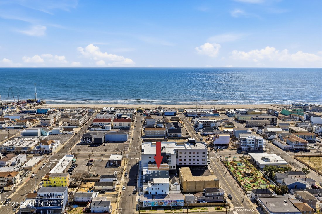 House in Seaside Heights, New Jersey, United States 1 - 17542735