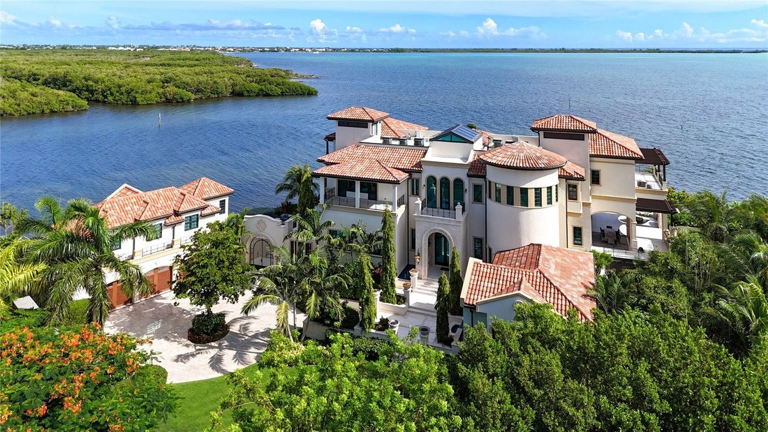 House in West Bay, West Bay, Cayman Islands 1 - 17540953