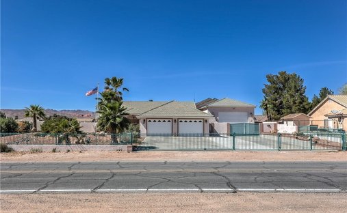 House in Moapa Valley, Nevada, United States 1