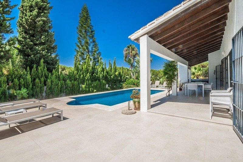 Villa in Elviria-Cabopino, Marbella, Spain 3 - 17543369