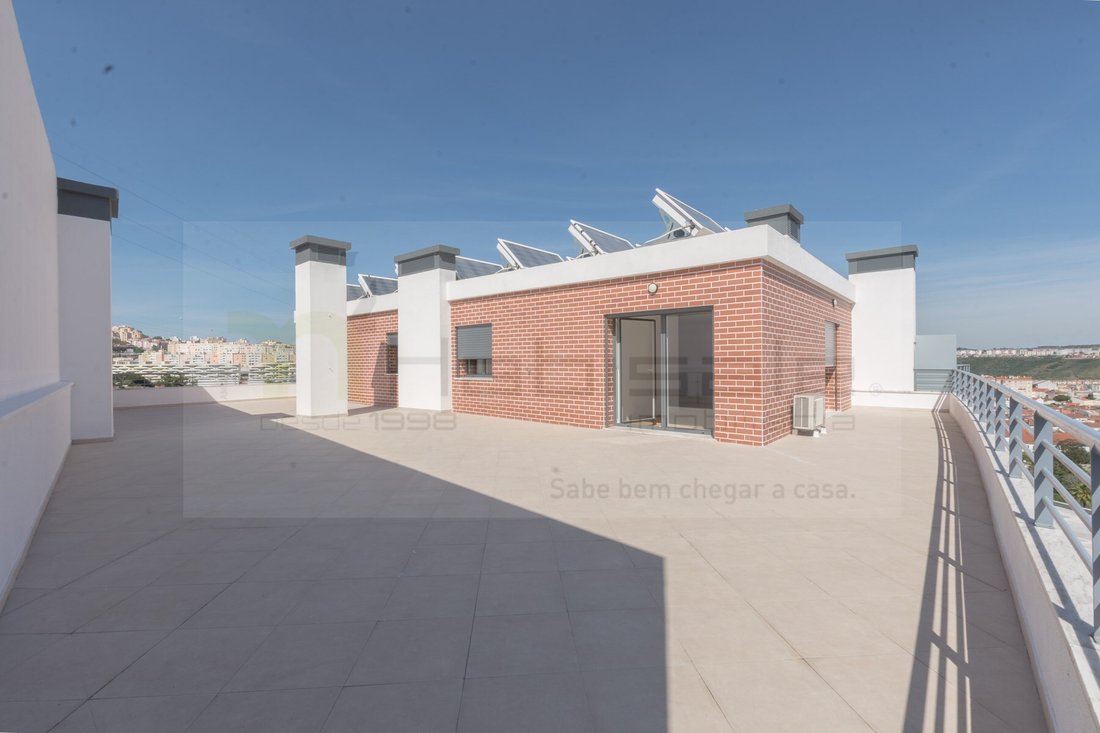 Apartment in Odivelas, Lisbon, Portugal 1 - 17542151