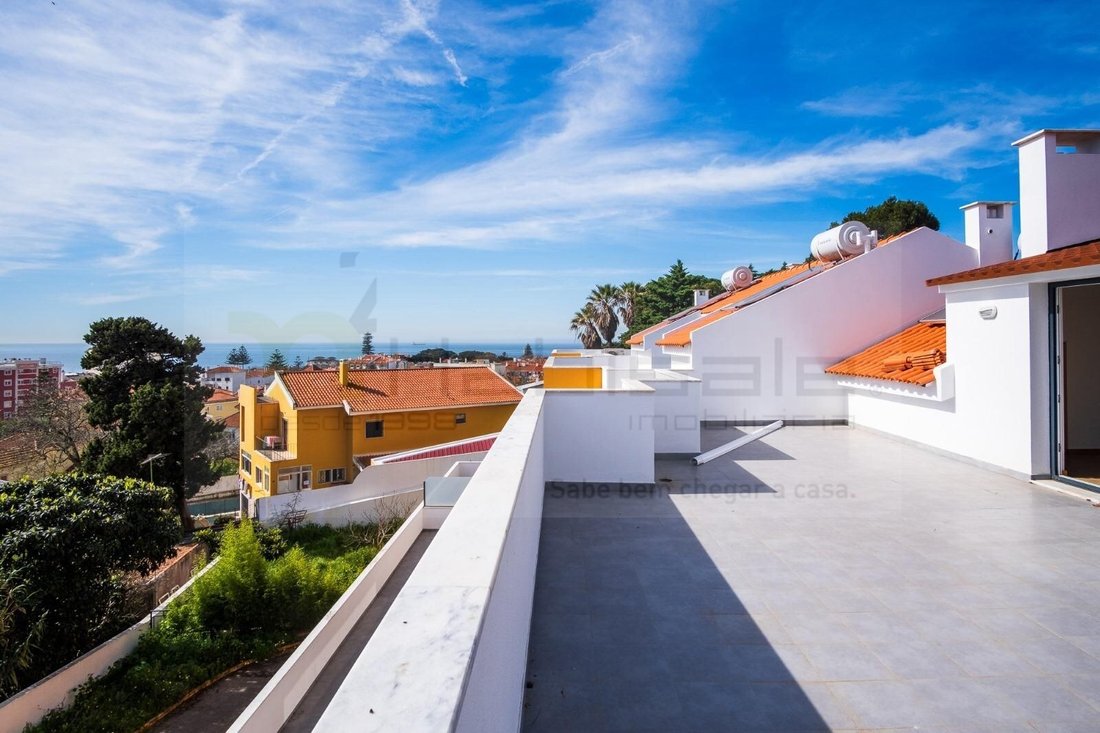 Apartment in Carcavelos e Parede, Lisbon, Portugal 1 - 17541983