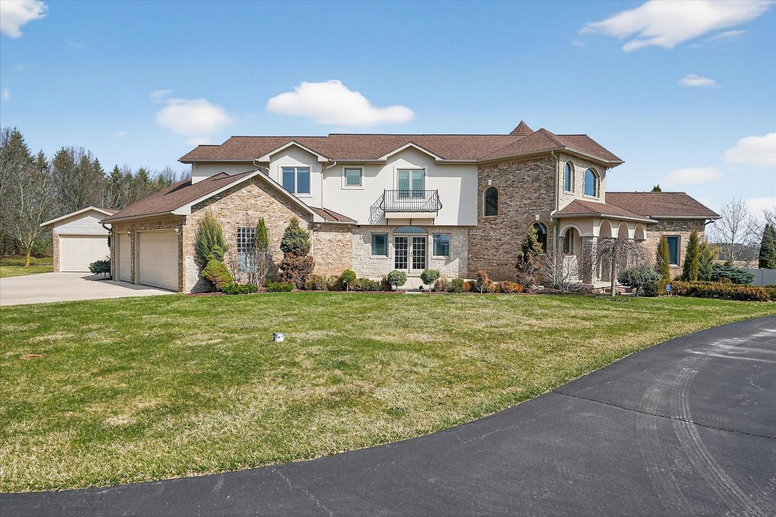 House in Holly, Michigan, United States 2 - 17542125