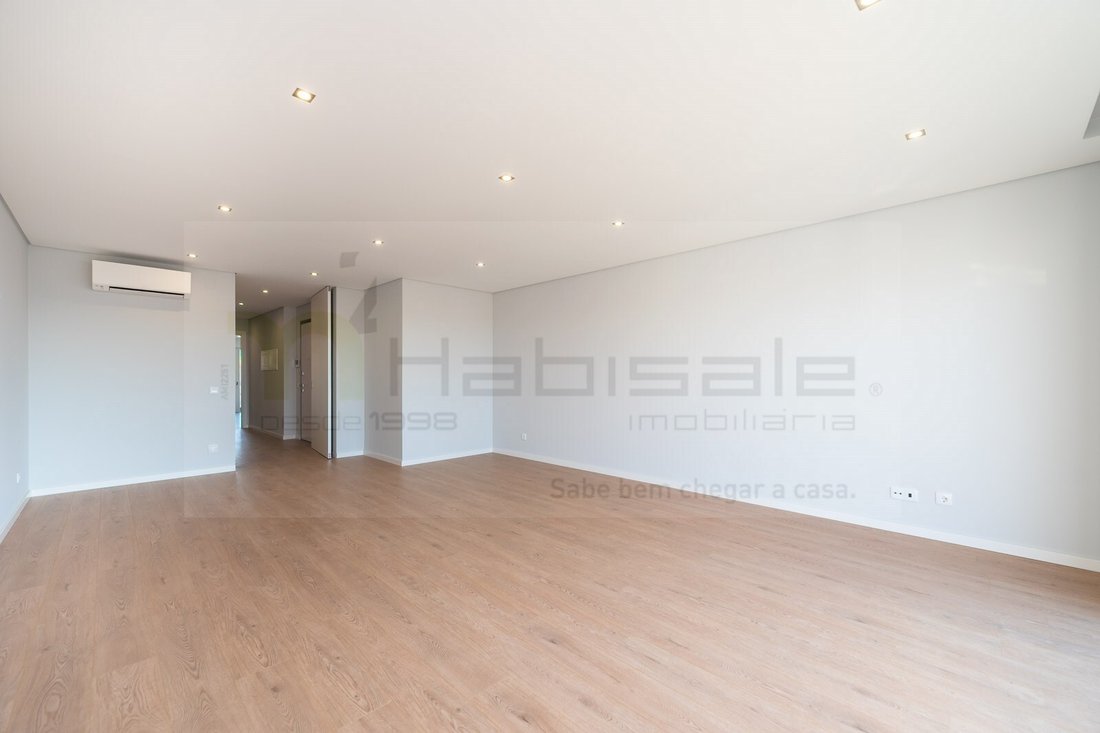 Apartment in Carcavelos e Parede, Lisbon, Portugal 5 - 17542033