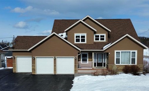 House in Pasadena, Newfoundland and Labrador, Canada 1
