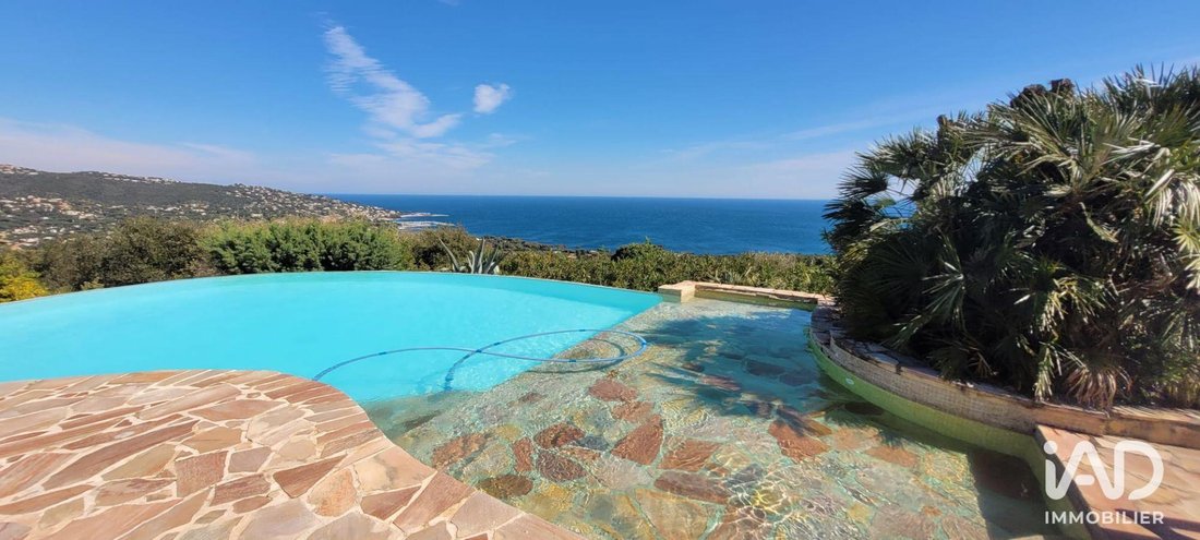 House in Nartelle-Noyer-Bellevue-bd des Sardinaux, Sainte-Maxime, France 2 - 17545785