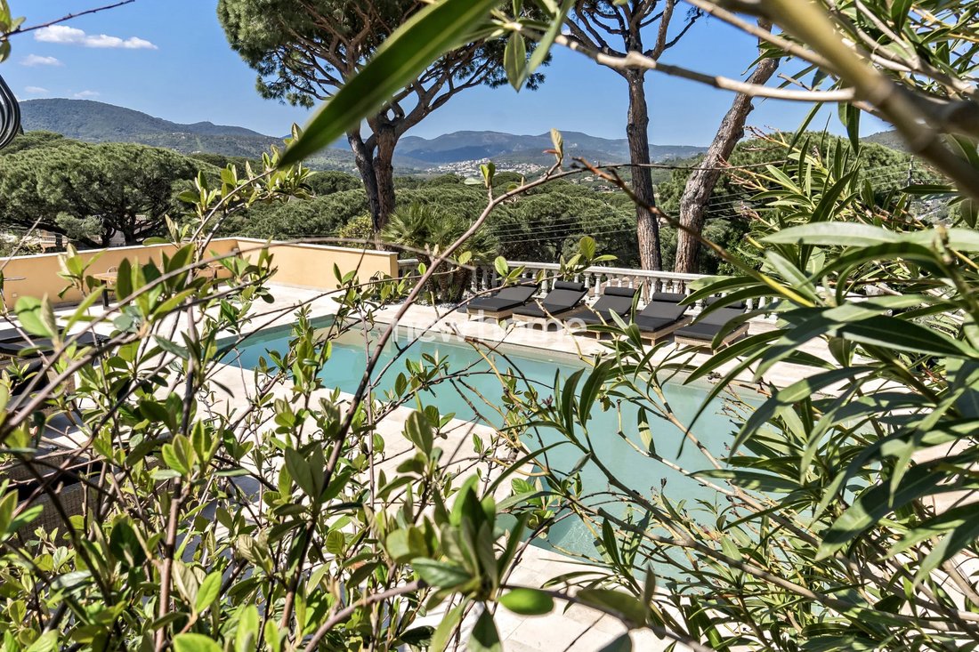 House in Ville-Les Saquedes-Le Bouillonnet, Sainte-Maxime, France 4 - 17504519