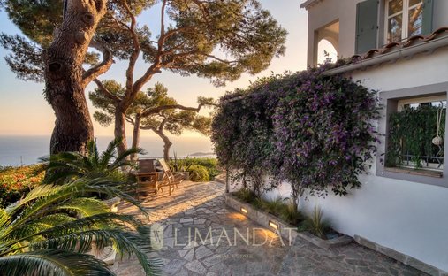 Villa en Èze, Provenza-Alpes-Costa Azul, Francia 1